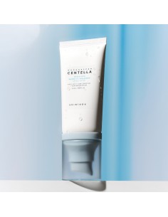 Skin1004 Mad. Cent. Hyalu-Cica Water-Fit Sun Serum SPF50+ 2